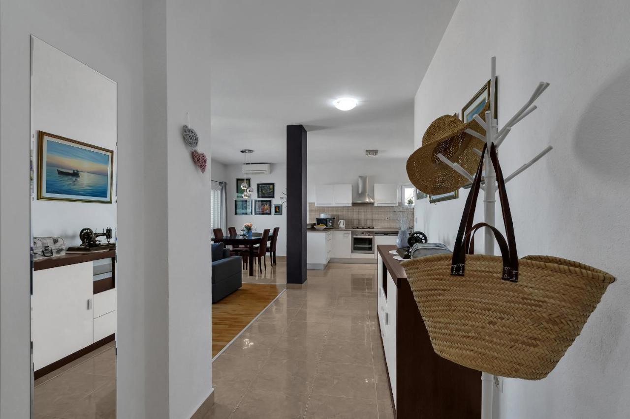 Stunning City View Apartment Makarska Exterior foto